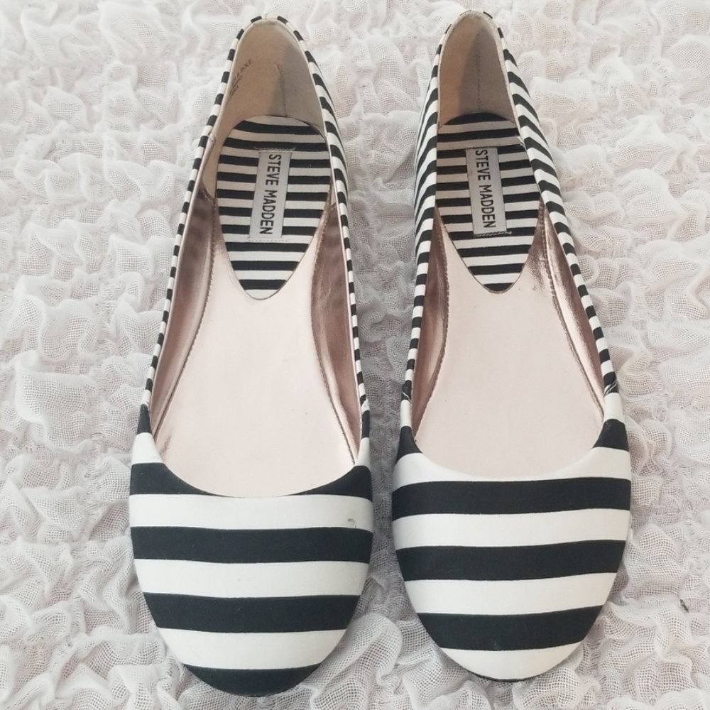 Steve Madden Flats